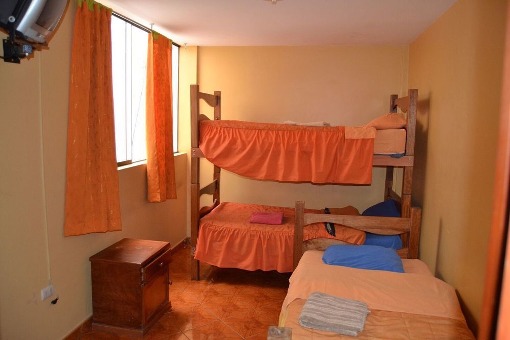 Aldos Guest House ワラス エクステリア 写真